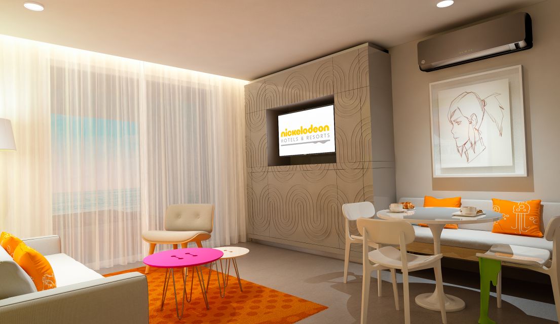 Swim-Up Oceanfront Connecting Suite